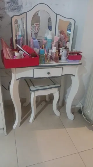 Tocador blanco infantil+taburete