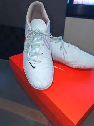 Zapatillas Fútbol Sala Nike Talla 43