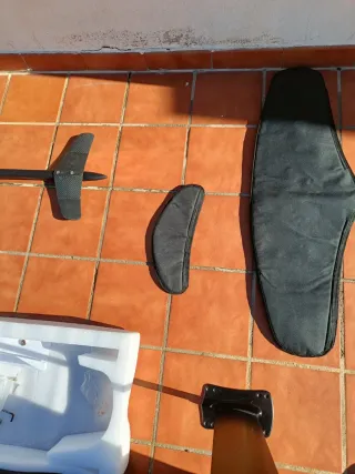 Tabla Foil y Wingfoil con Fundas