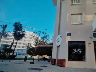 Alquilo plaza de garaje en los albatros VII