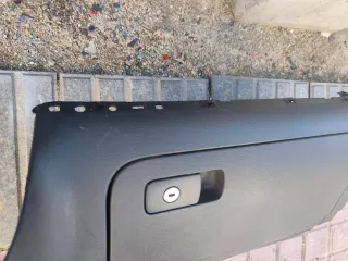 Guantera VW Golf 6 2010