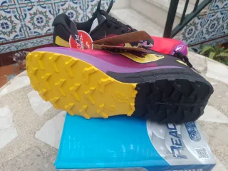 Zapatillas Trail Running Joma tr7 número 43 nuevas