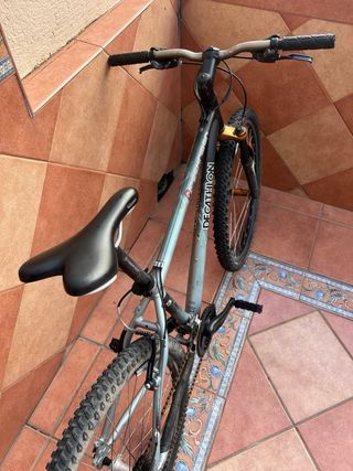 Bicicleta MTB Decathlon Rockrider 26