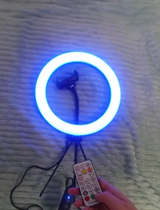 Aro de luz LED con trípode y mando