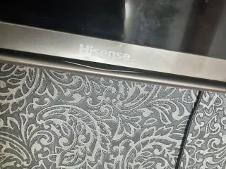 Televisor 50 Negro y Plata