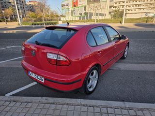 SEAT Leon 2004 100470 km gasolina