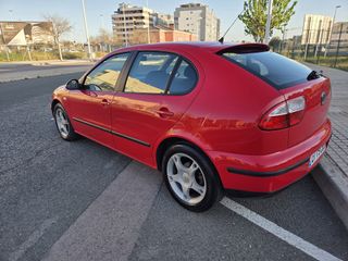 SEAT Leon 2004 100470 km gasolina