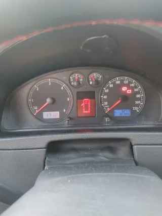 Volkswagen Transporter T5 2004