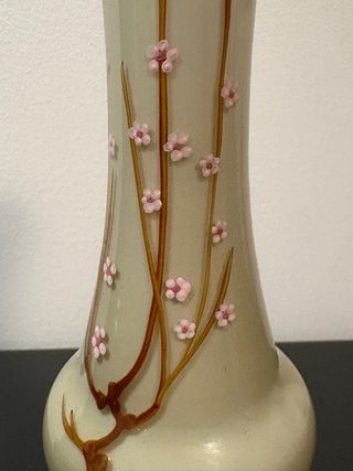 Bello jarrón violetero de cristal opalina italiano