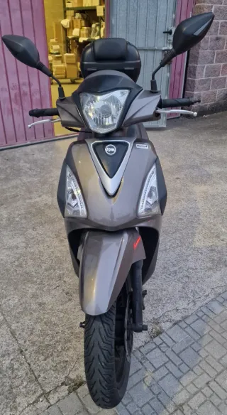 Moto SYM Symphony ST 125cc