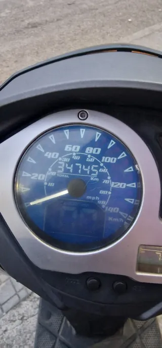 Moto SYM Symphony ST 125cc