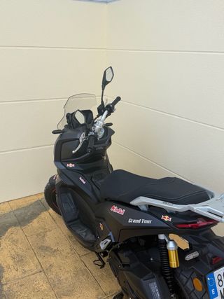 MTR Grand TOUR 125cc Scooter Gris
