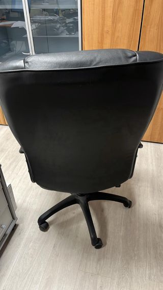 Silla de oficina/escritorio con ruedas