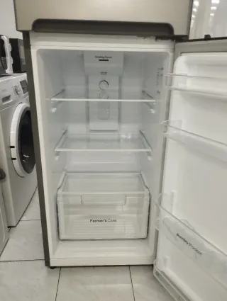 NEVERA Daewoo plateada