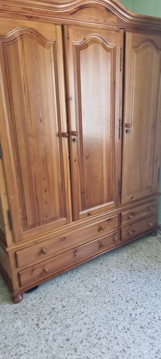 Armario de madera 1.74m ancho