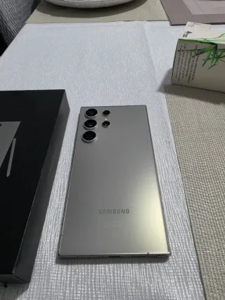 Samsung Galaxy S24 Ultra 512GB Plata