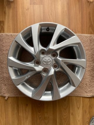 Llantas Toyota 16 (4 unidades)