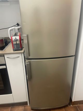 Nevera LG