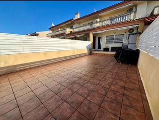 Casa adosada en venta en Banyeres del Penedès