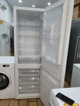 Nevera Teka y Lavadora Rommer