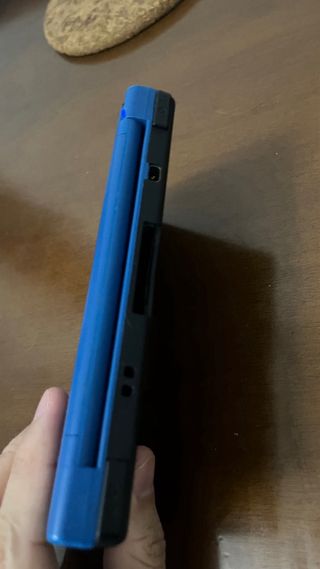 Nintendo DSi XL Azul
