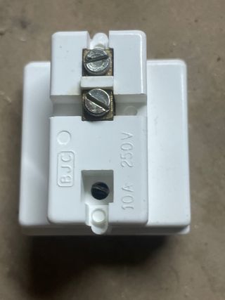 Lote 22 Pulsadores BJC Linial