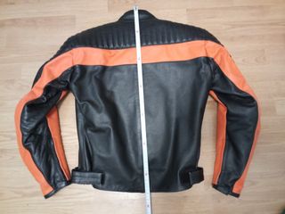 Chaqueta de piel para moto