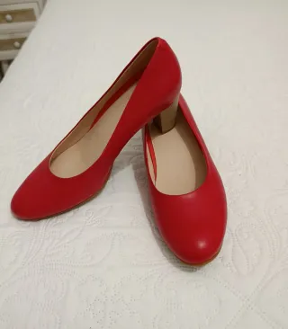 Zapatos de salón PEPE MENARGUES rojos talla 41