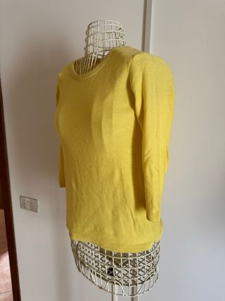 Maglioncino giallo 100% cotone