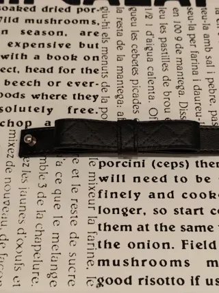 Cinturón de piel negro mujer