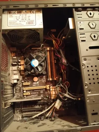 Torre PC Asus i7 4770