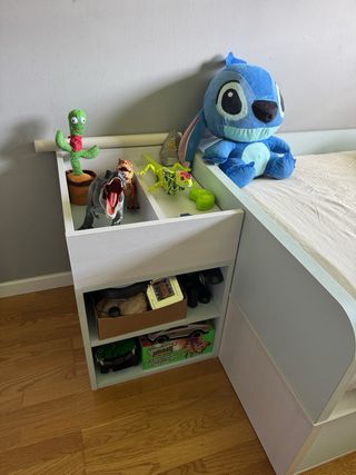 Cama infantil/juvenil con cajones