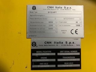 Retroexcavadora New Holland 1104PT 1.589Horas