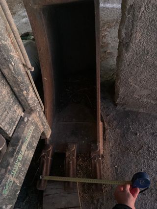 Retroexcavadora New Holland 1104PT 1.589Horas