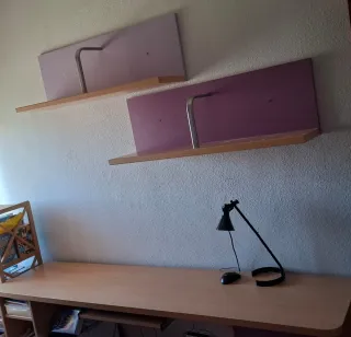 Dormitorio infantil completo.