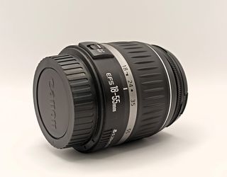 Obiettivo Canon EF-S 18-55mm 3.5-5.6 II