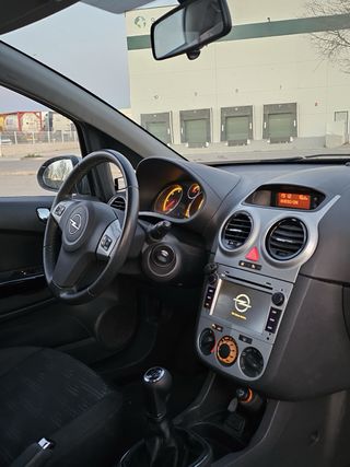 Opel Corsa 2012