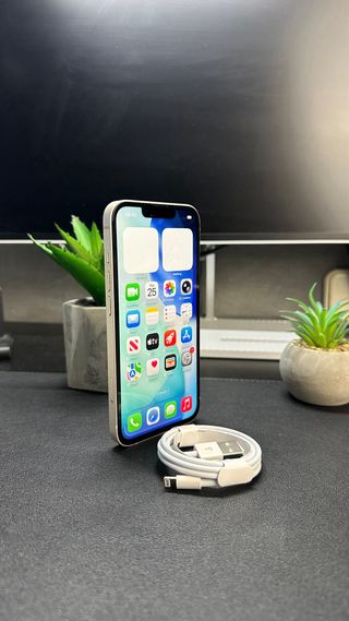 iPhone 13 128GB • 100% Batería • Impoluto • Blanco