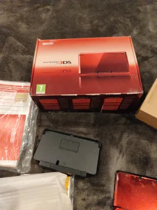 Nintendo 3DS Flame Red Completa