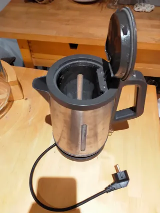 Hervidor de agua Krups acero inoxidable