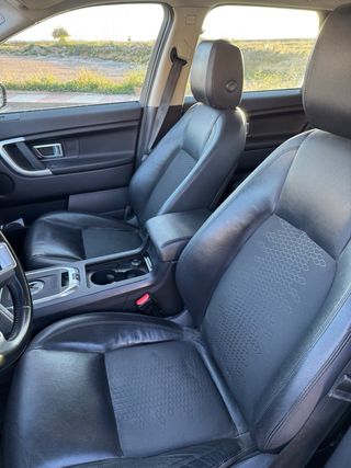 Land Rover Discovery 2016