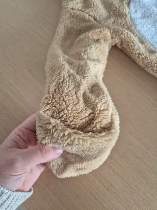 Pijama reno peluche bebé primark 86 cm NUEVO