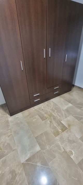 Armario 2m ancho x 2m alto x 50cm fondo