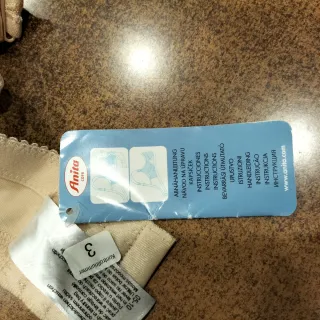 Sujetador protésico ANITA beige