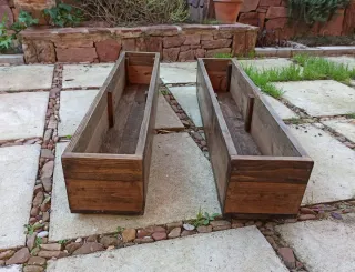 Conjunto 2 jardineras de madera. Artesanales.
