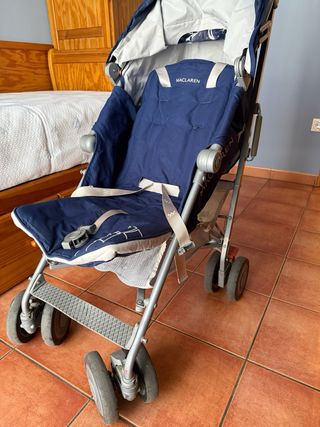 Carro de paseo Maclaren azul