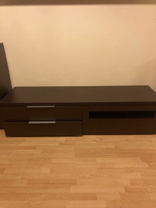 Mueble de salón madera y cristal