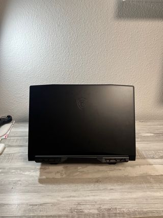 MSI Katana GF66 Portátil Gaming