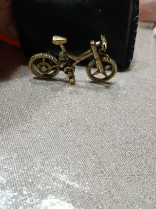 Bicicletta miniatura in metallo
