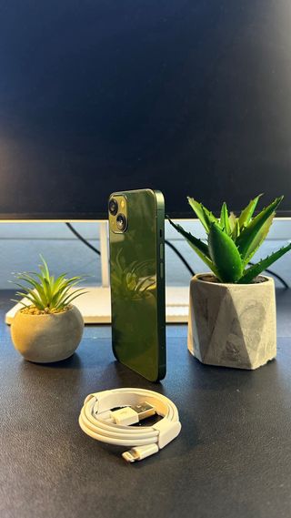 iPhone 13 128GB • 100% Batería • Impoluto • Verde